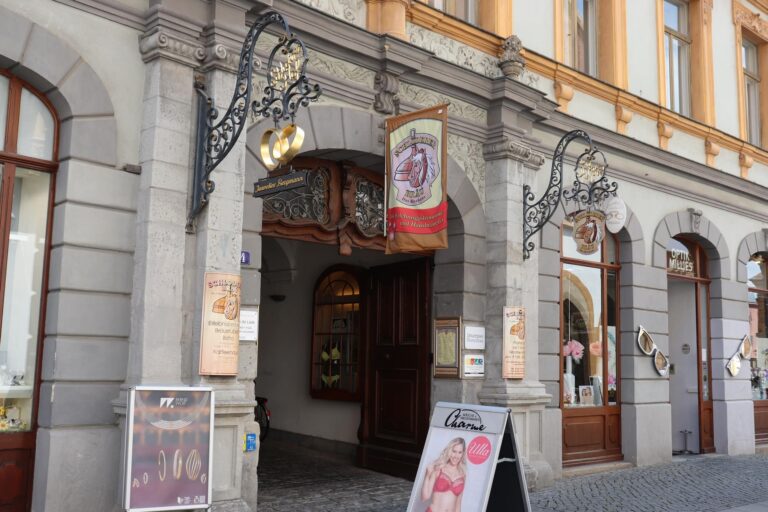 schloderer-braeu-eingang