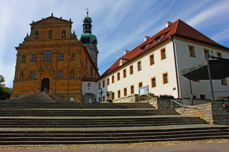 mariahilfkirche-und-kloster-amberg