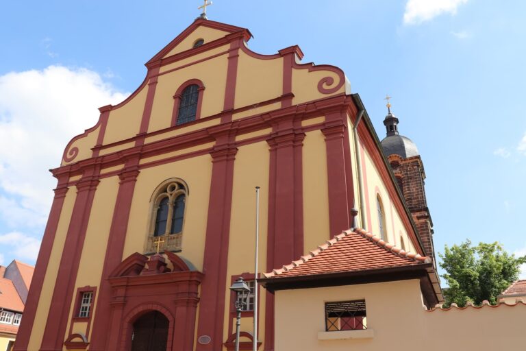 paulanerkirche-amberg-kirchenschiff