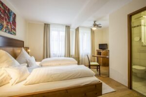 doppelzimmer-komfort-ungestaltet-2