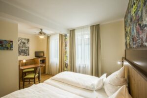 michaela-peter-the-room-of-opportunities-zimmer-23-2