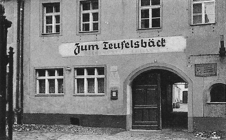 teufelsbäck-front-1900